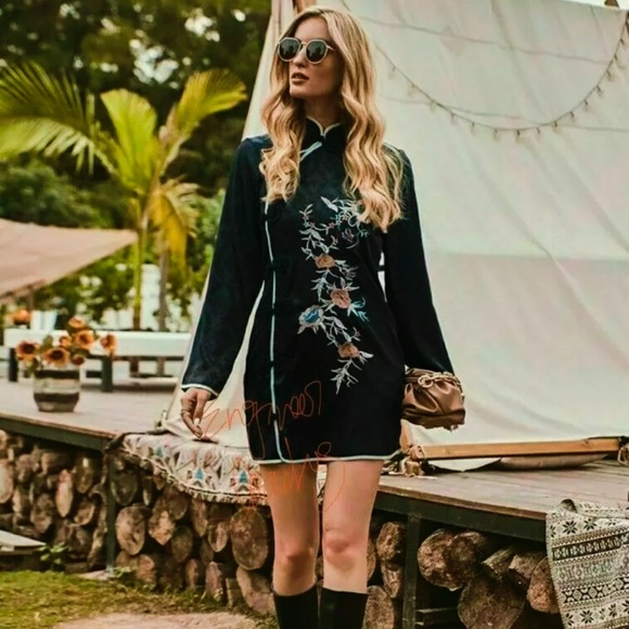 zara embroidered jacquard dress Fitted Blouse – Island Cashmere Online main image 0